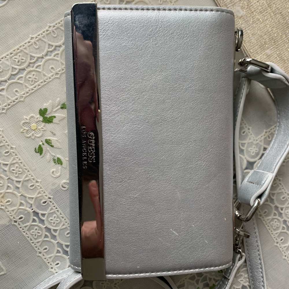 Guess Clutch/Shoulder Bag
